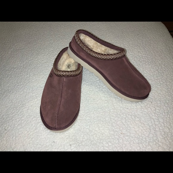 UGG Other - UGG men’s slippers.  Size 11.